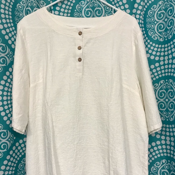 Tops - Women’s blouse
